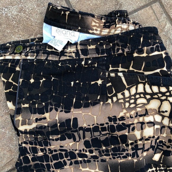 Pants - Picture 2 of 3